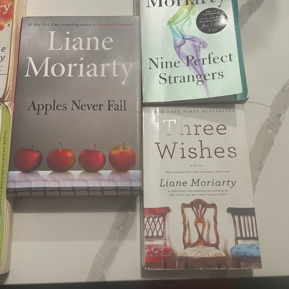 Lianne Moriarty Books - Picture 4 of 4